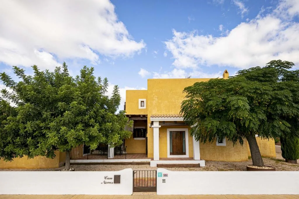 Villa — CAN NOVES - Villa de 5 suites 31 y 9