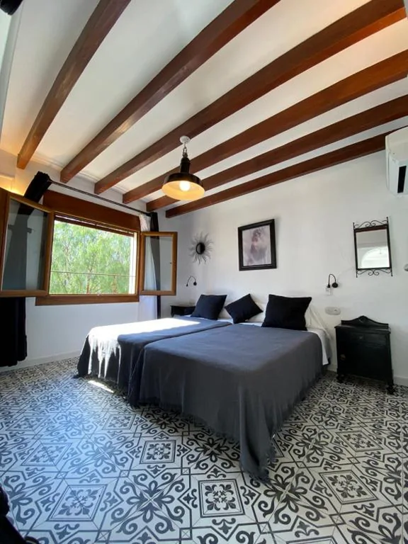 Can Pera Accommodation - TI