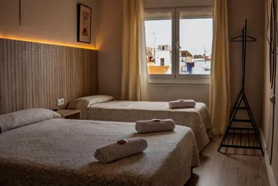 Can Setmanes by CozyCatalonia - Hostal Central Blanes — foto 9