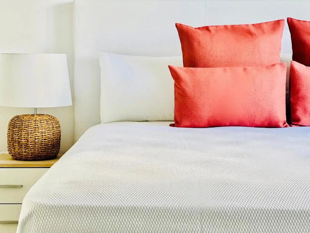 Separates Apartment — Canaryislandshost l Room