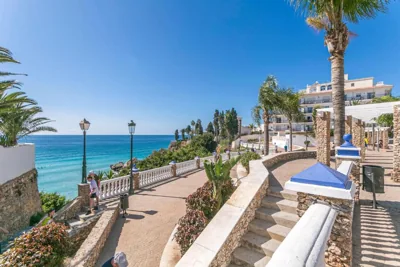 Canovas Nerja - Casa adosada con piscina Los Huertos 6 — photo 6