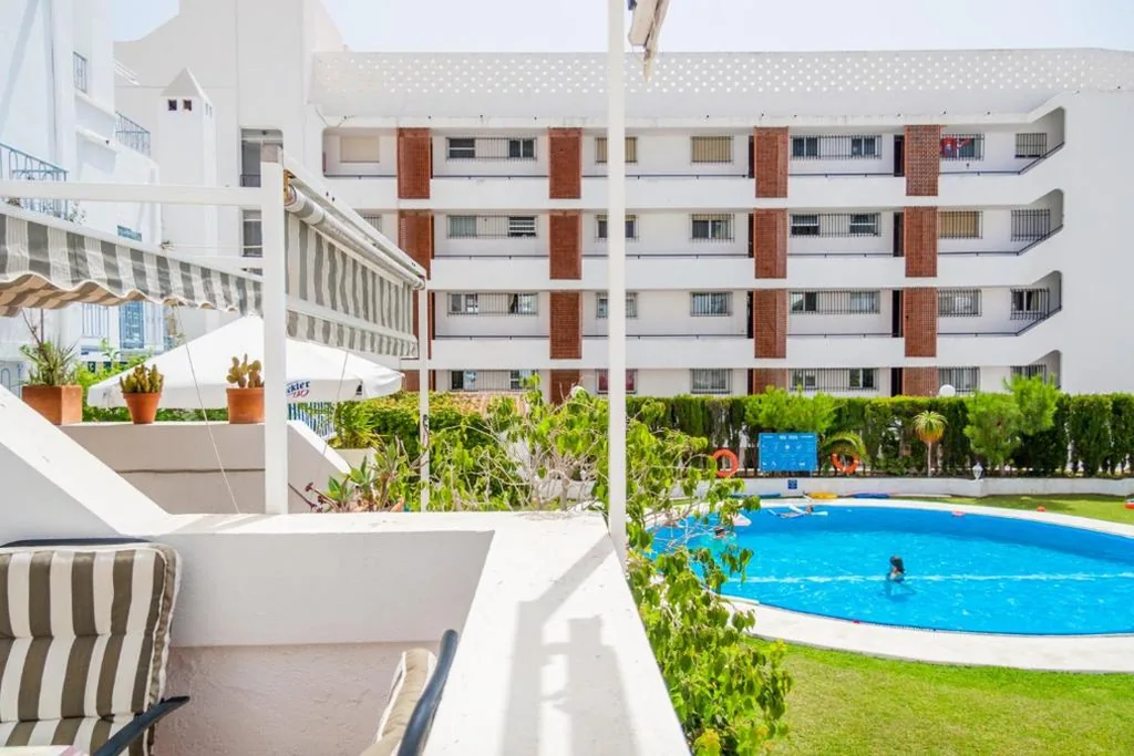 Two-Bedroom House — Canovas Nerja - Casa adosada con piscina Los Huertos 6
