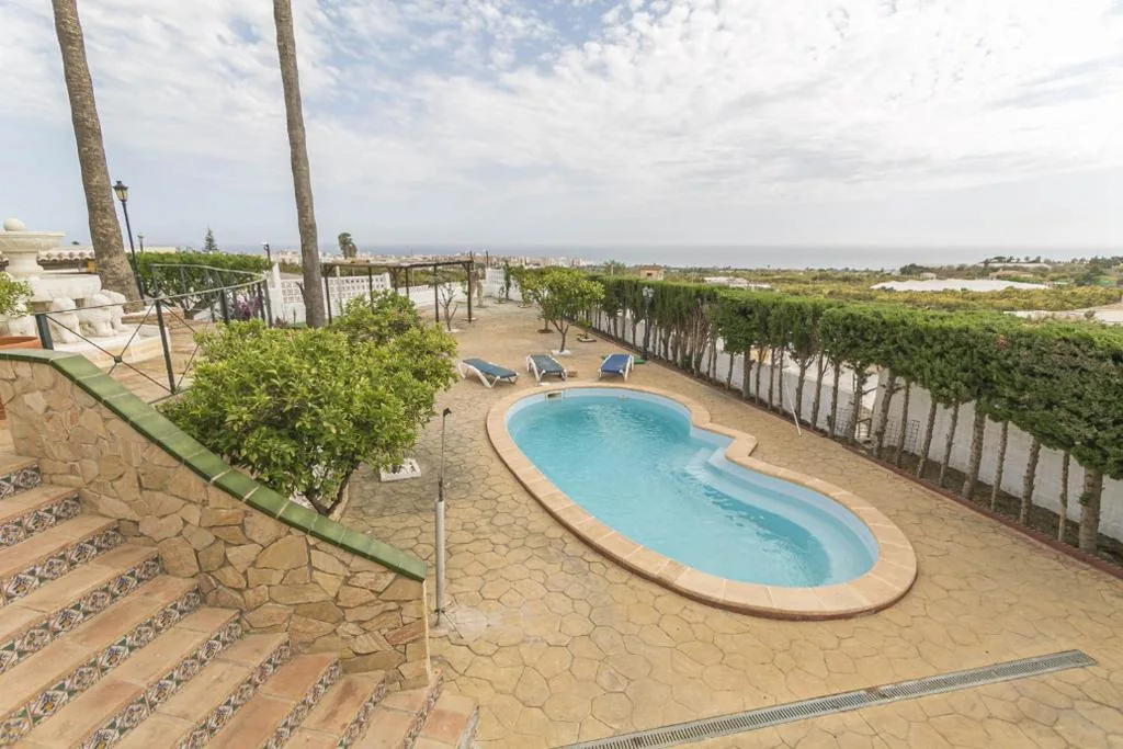 Villa with Private Pool — Canovas Nerja - Villa Los Leones Nerja