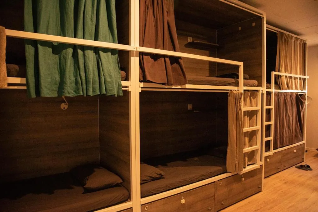 Cama en habitación compartida mixta de 10 camas — Cantagua Hostel