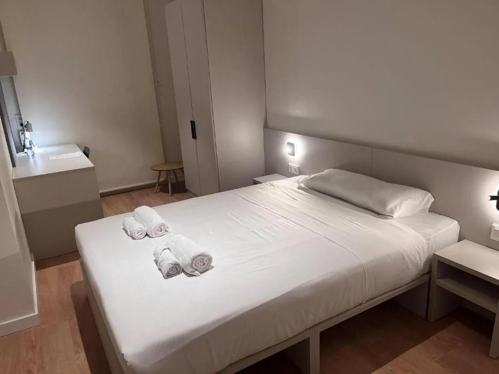 Habitación Doble — Canvas Valencia Burjassot