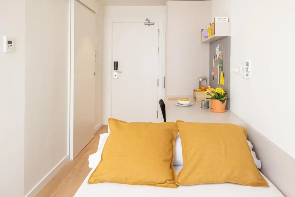 Habitación Individual Económica — Canvas Valencia Burjassot