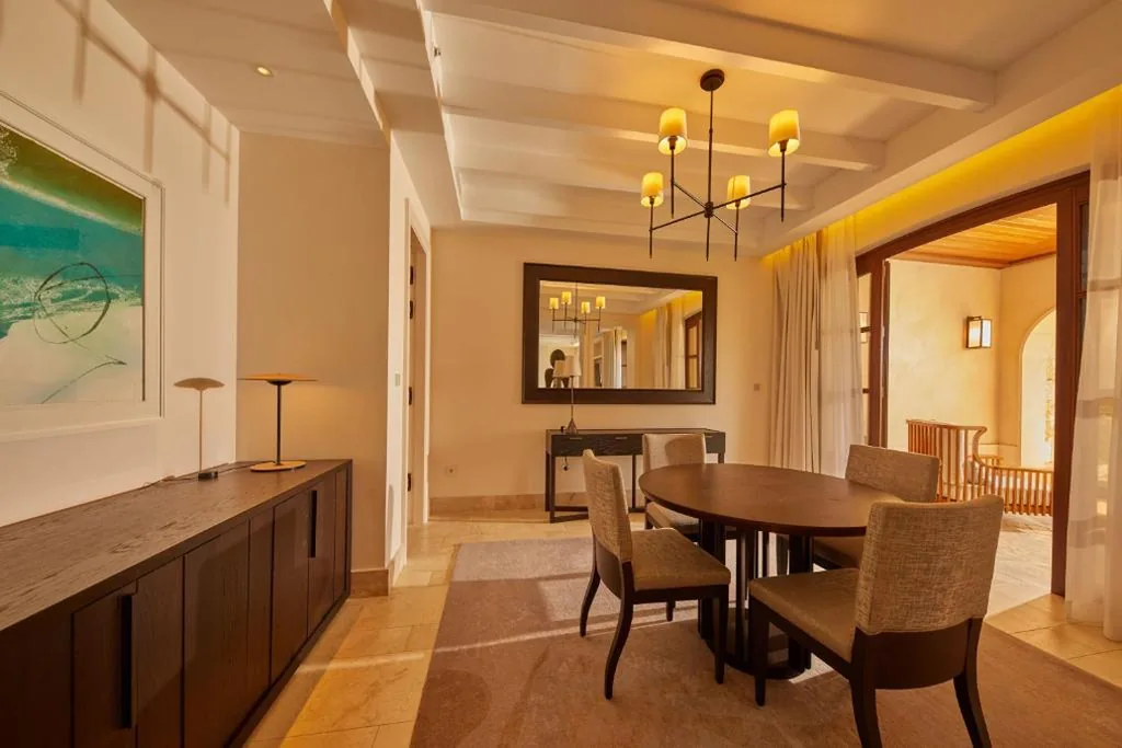可通往花园的Grand Suite — CAP VERMELL GRAND HOTEL