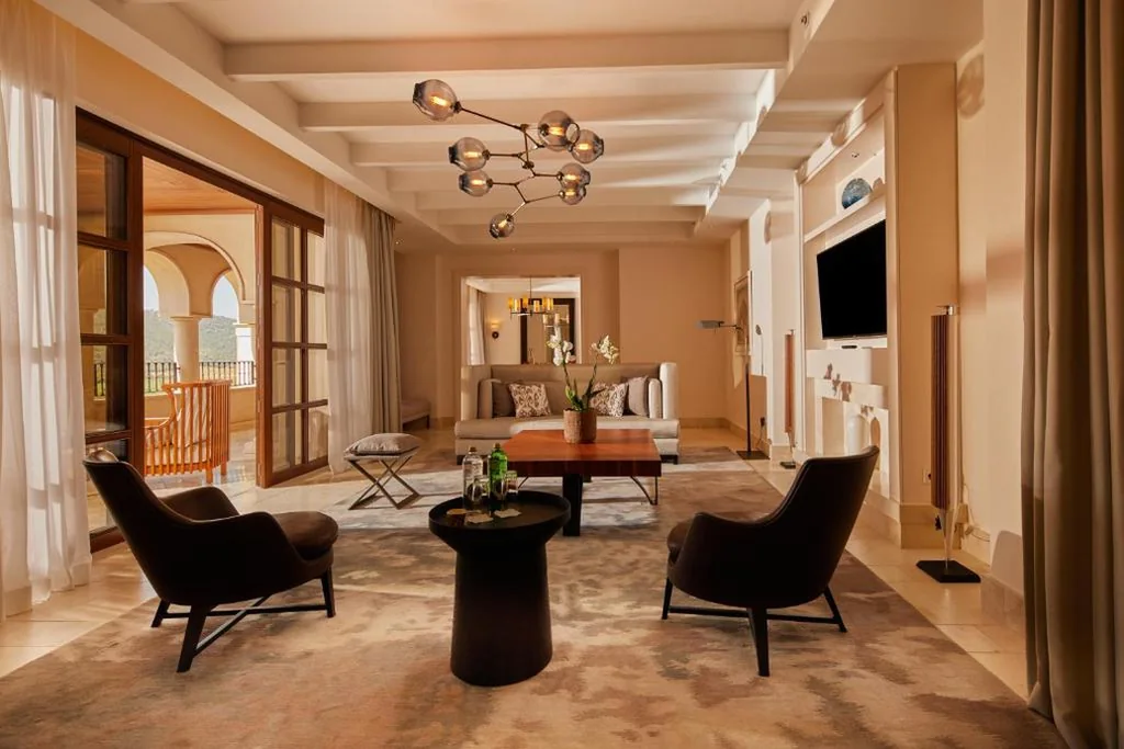 总统套房 — CAP VERMELL GRAND HOTEL