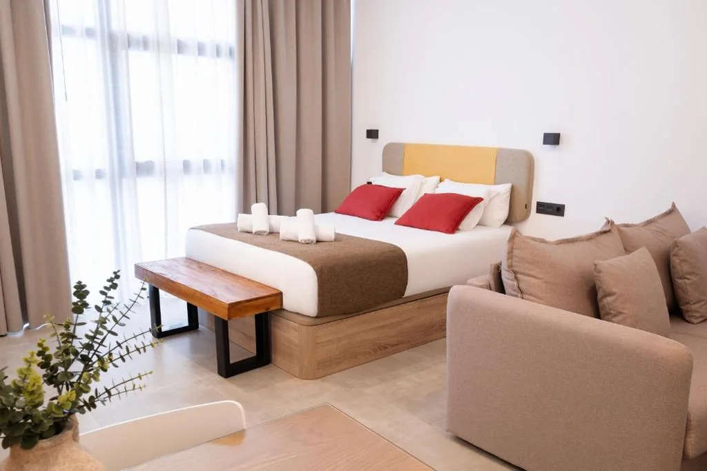 Suite Junior — Capuchinos Suites Guest Homes Malaga