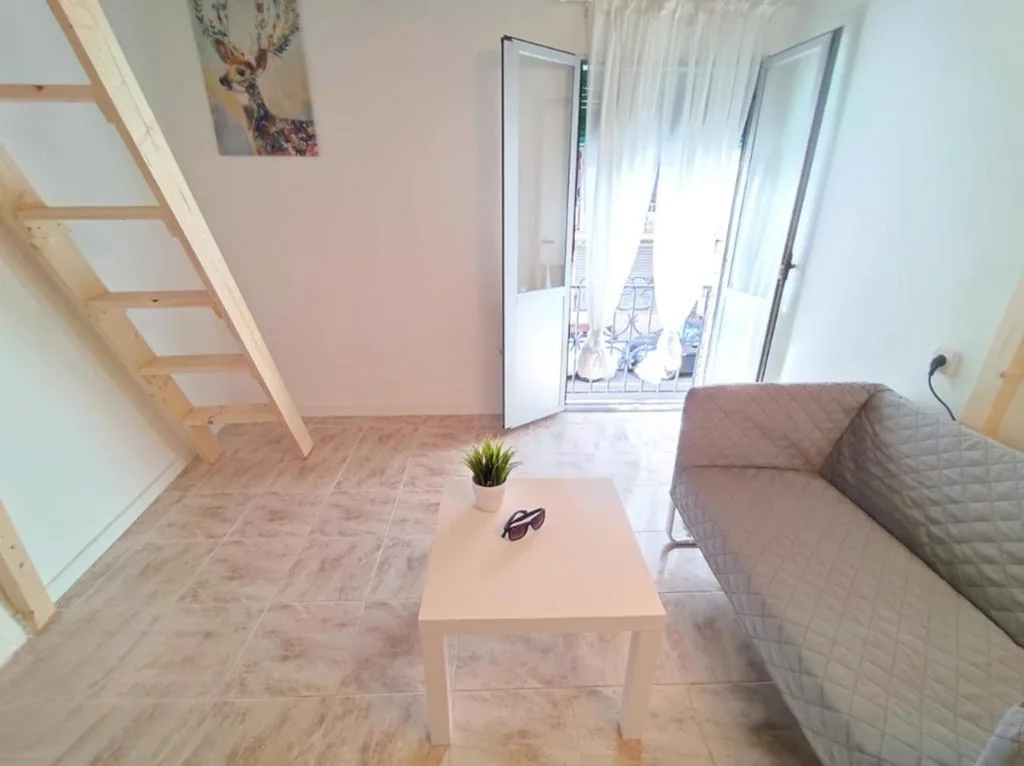Camera doppia con bagno in comune — Cardeñosa habitaciones