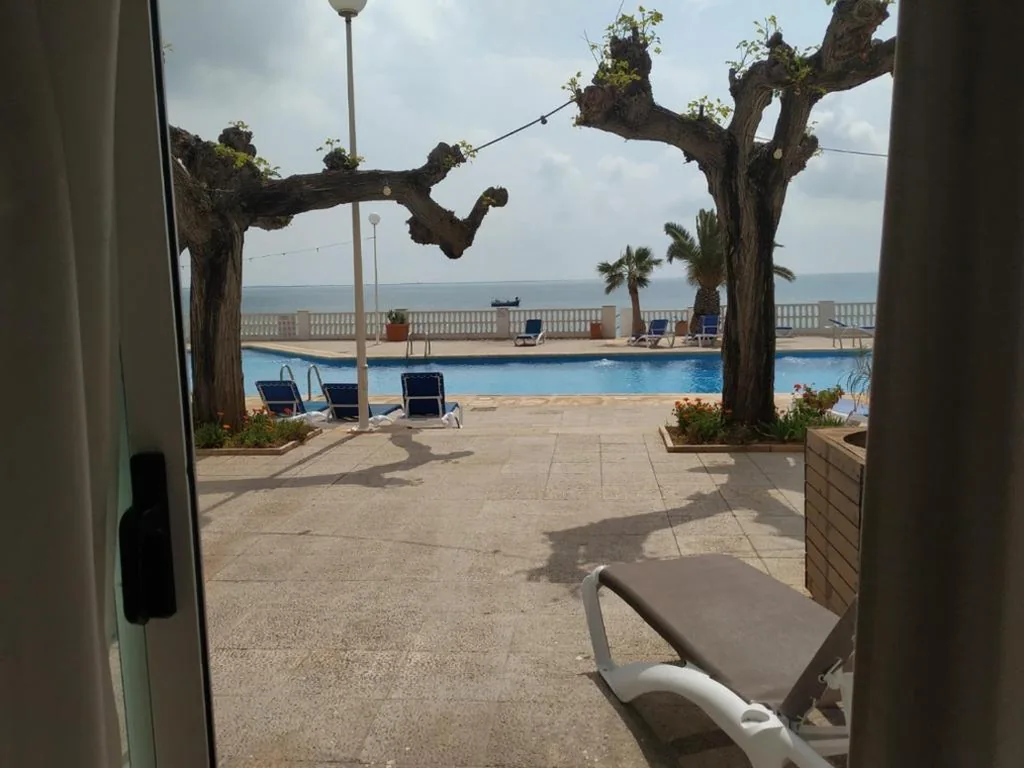 Triple Room with Pool View — Carlos III