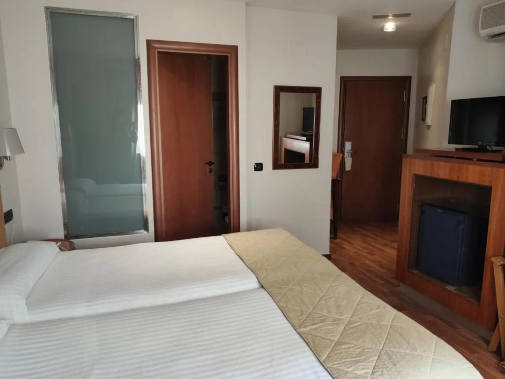 Quarto Duplo — Carlos V Malaga