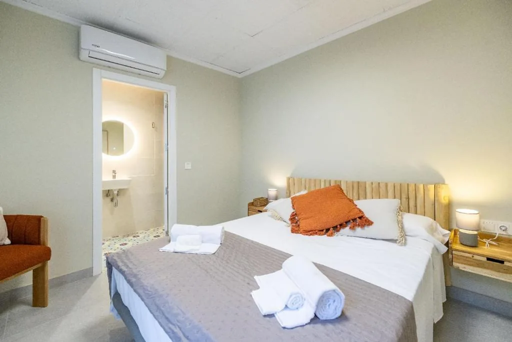 Doppelzimmer — Carmen Beach Hostel Cullera
