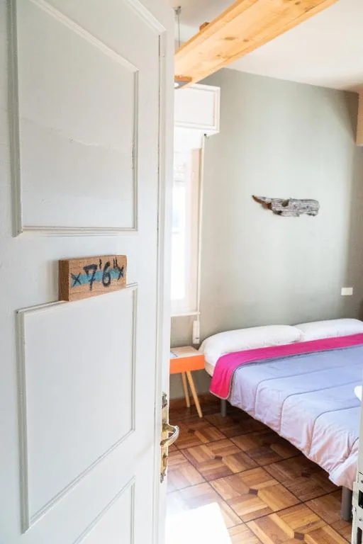 Habitación Doble — Carving Surf Hostel