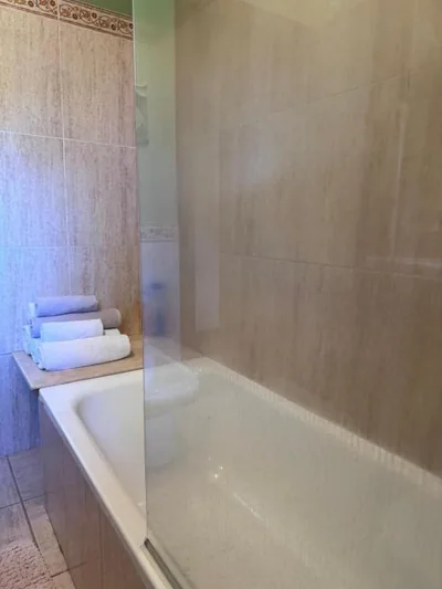 Casa 2 habitaciones con piscina y cenador al aire libre — Foto 3