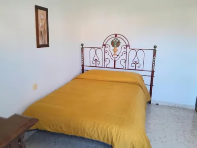 Casa Adriana con parking Habitacion en apartamento compartido — foto 7