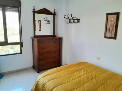 Casa Adriana con parking Habitacion en apartamento compartido — foto 9