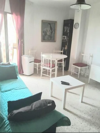 Casa Adriana con parking Habitacion en apartamento compartido — foto 10