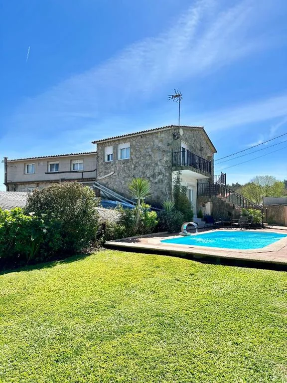 Casa con 4 camere da letto — Casa Adriana