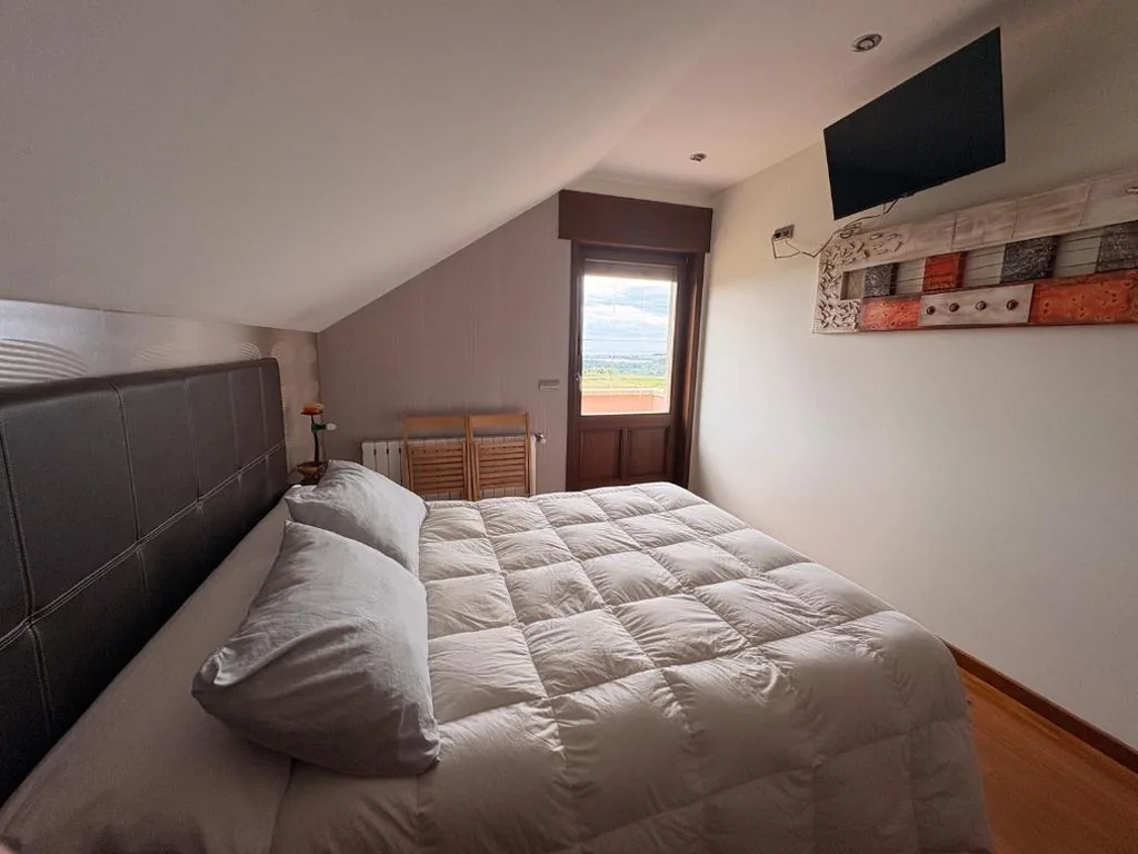 Standaard tweepersoonskamer - 1 of 2 bedden — Casa Aida