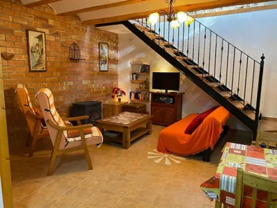 CASA AIDAN rural acogedora con vistas de montaña — Foto 9