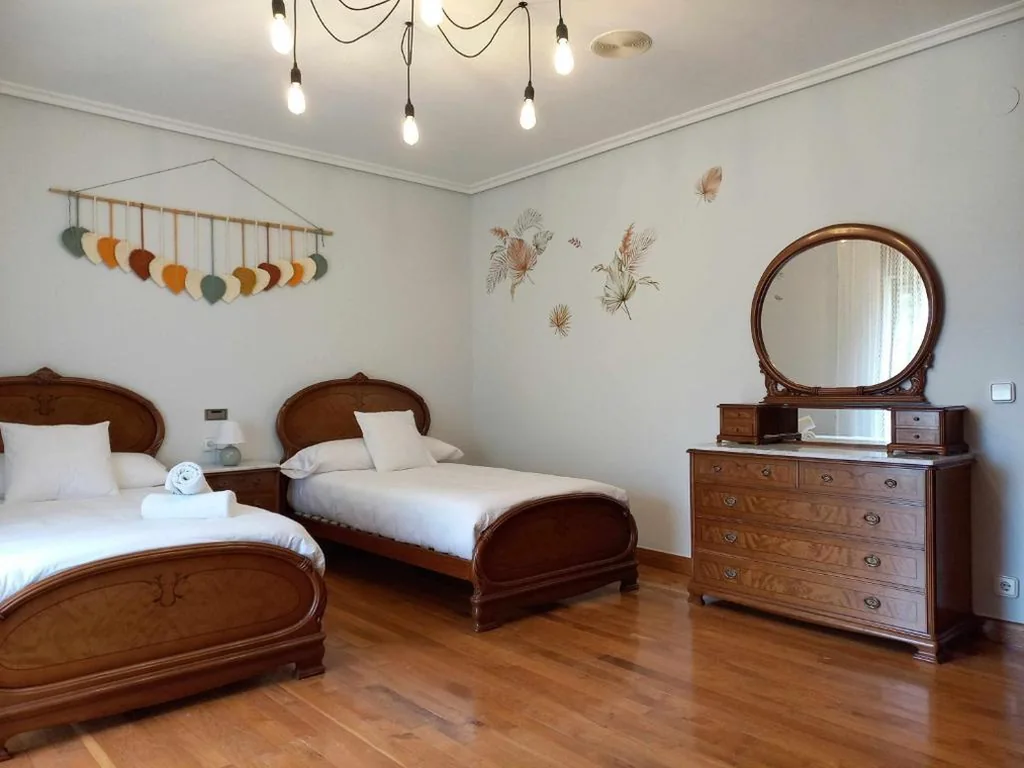 Casa Albaitar - con Piscina y Sala de juegos