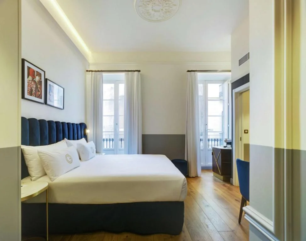 Habitación Carmen — Casa Alberola Alicante, Adults only, Curio Collection By Hilton