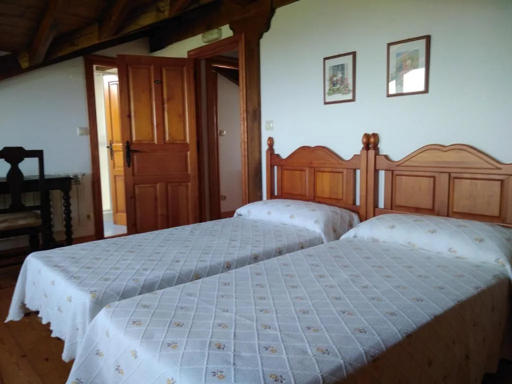 Chambre Triple avec vue sur la mer — Casa Albertino