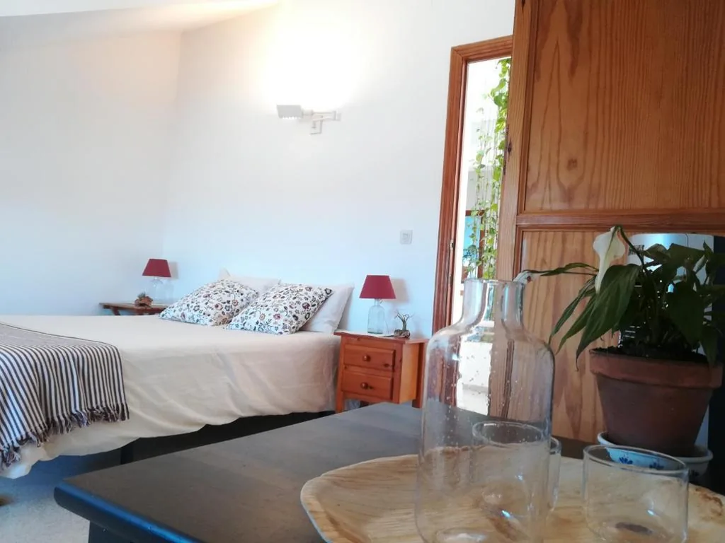 Habitación Doble con baño compartido — Casa Algaida