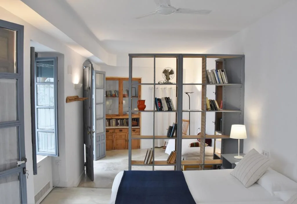 Habitación Triple con ducha — Casa Almara