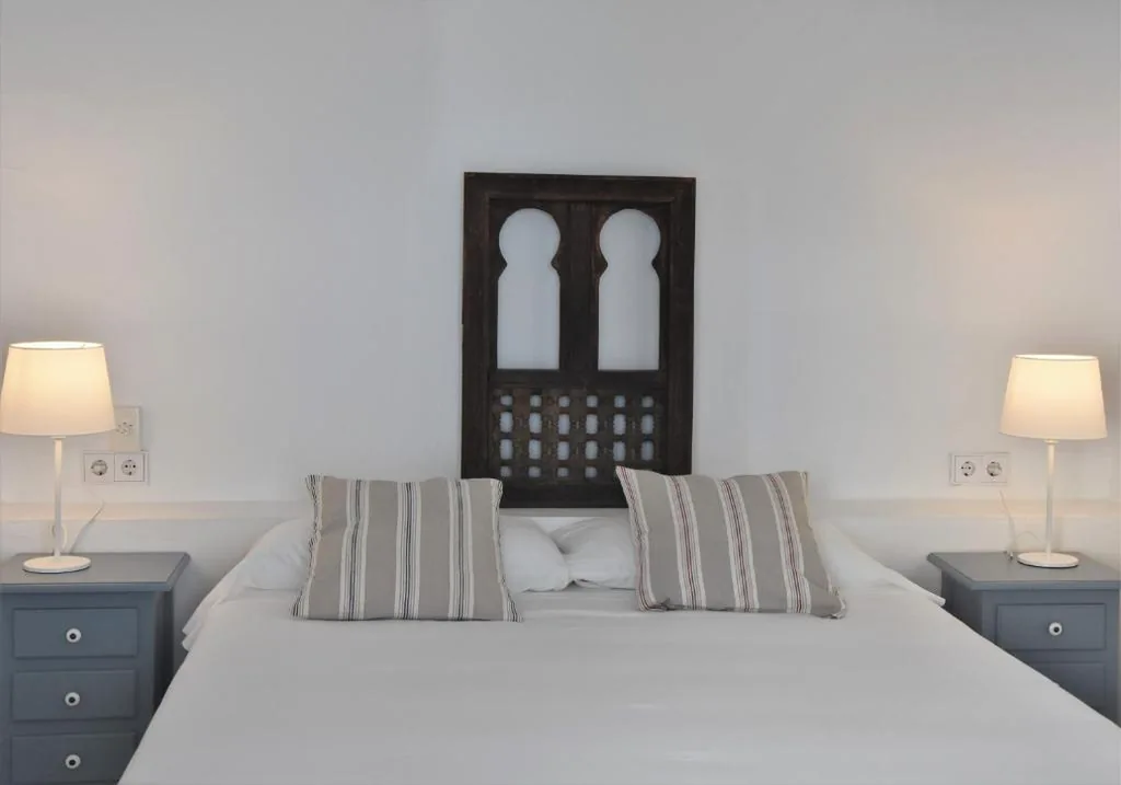 Habitación Triple con terraza — Casa Almara