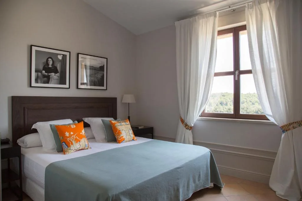Deluxe Room — Casa Anamaria Hotel