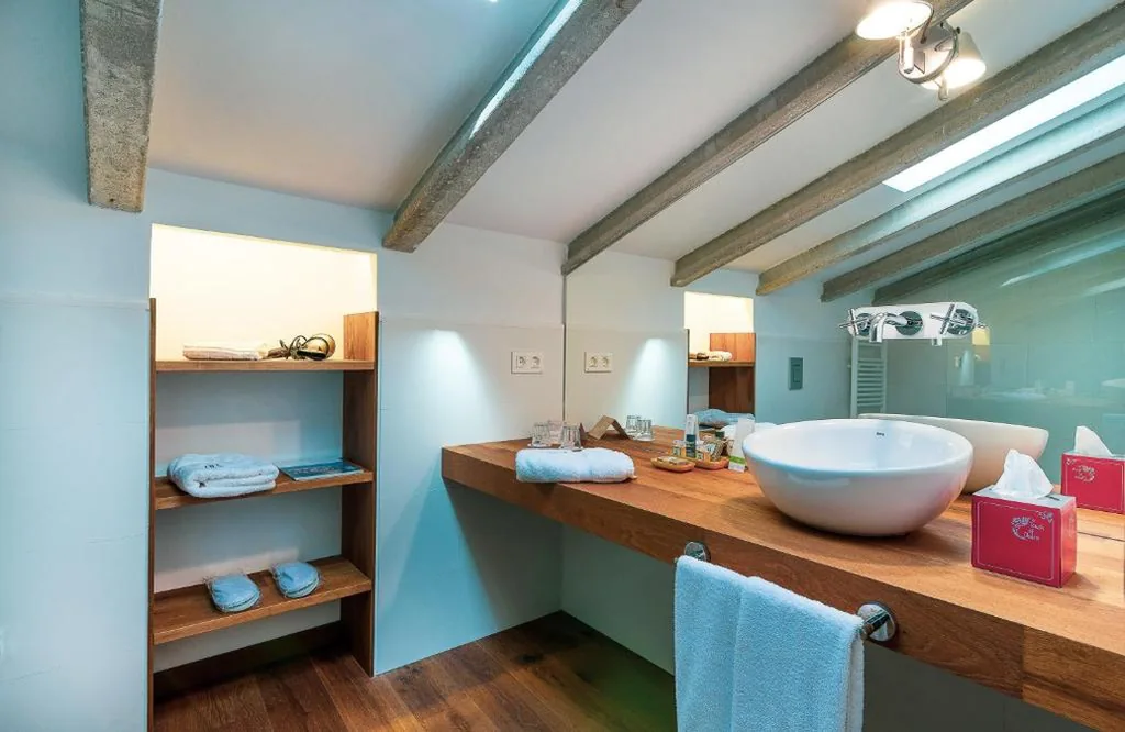 Villa — Casa Anamaria Hotel