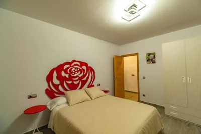 CASA ANGEL PAMPANEIRA 3 HAB 2 BAÑOS FACIL ACCESO — foto 10