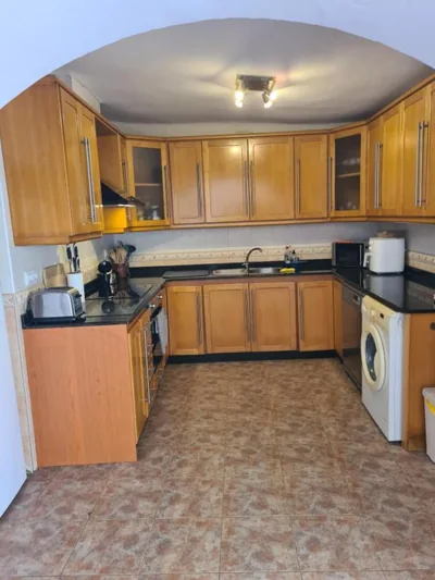 Casa Arriba Village House in Zarra — Foto 8