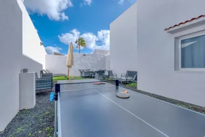 Casa Atassara - 500m to the Beach, Ping-Pong and Foosball By Lanzarote Vacation Homes — photo 4