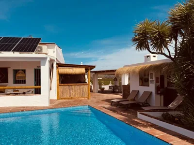Casa Bambú Boutique Studios Andalusië with pool and Mountain Views — 写真 3