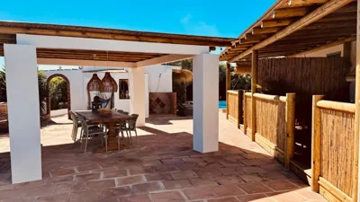 Casa Bambú Boutique Studios Andalusië with pool and Mountain Views — 写真 11