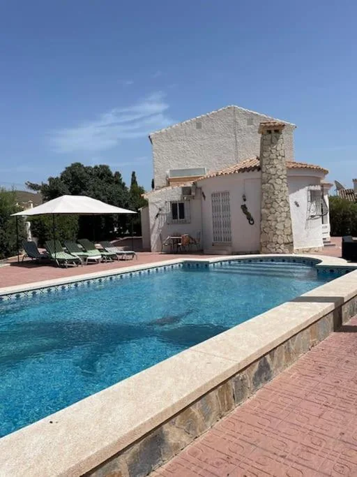 Villa — Casa Beavan