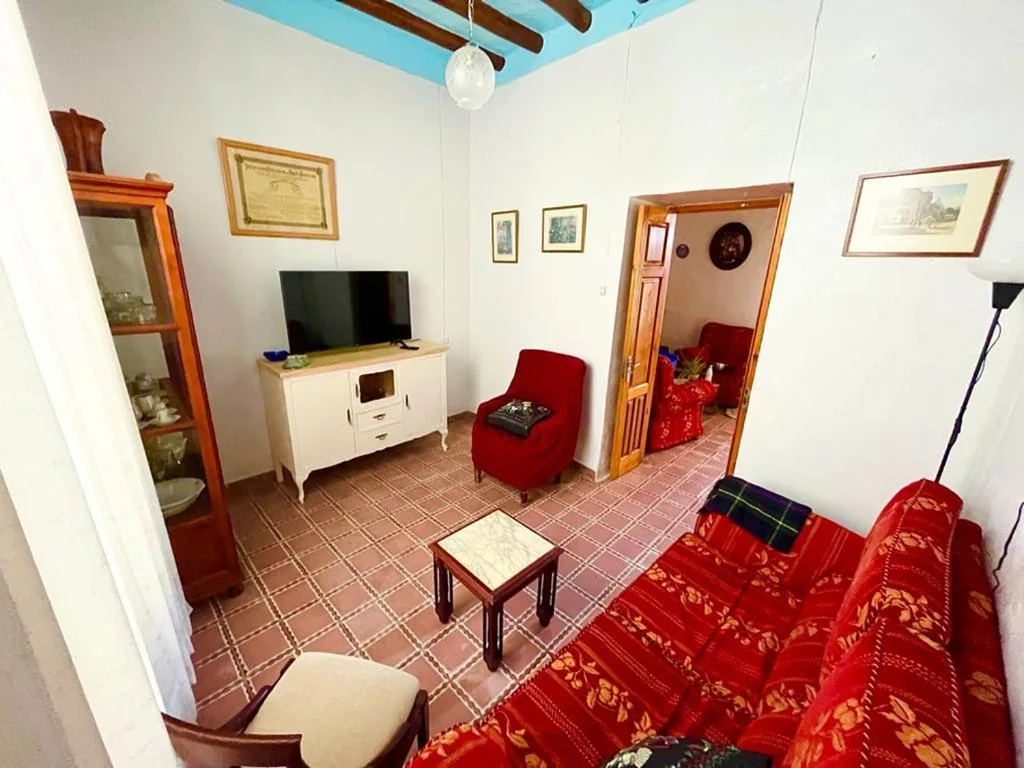 Casa com 2 quartos — Casa Béjar, Tranquila casa con chimenea, patios, junto a la piscina