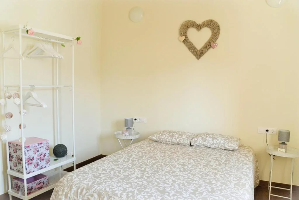 Doppelzimmer mit eigenem Bad — Casa Bienvenida - Carcaixent