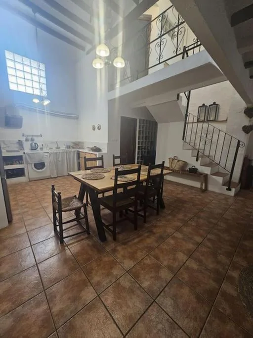Casa Blanca Oliva
