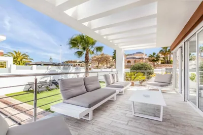 Casa Bos Orange Wellness Luxury Entire Villa Jacuzzi & Pool Gran Alacant near Beach — foto 7