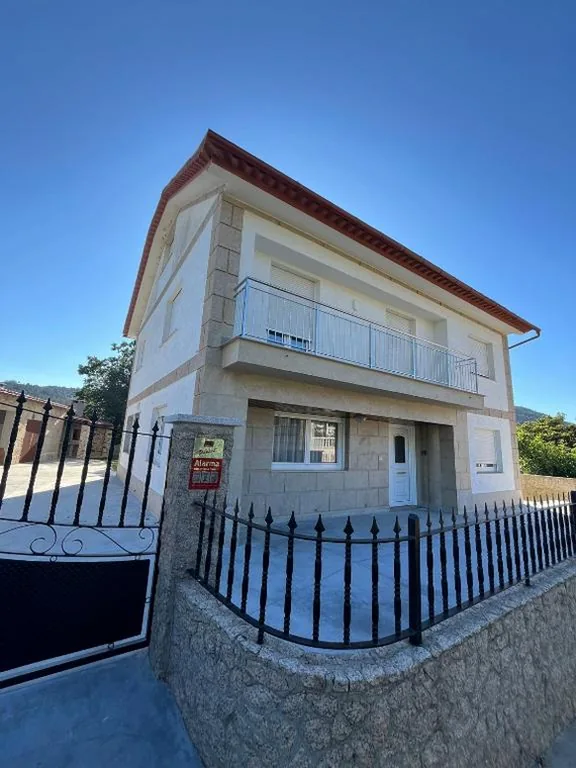 Casa con 5 camere da letto — Casa Branca
