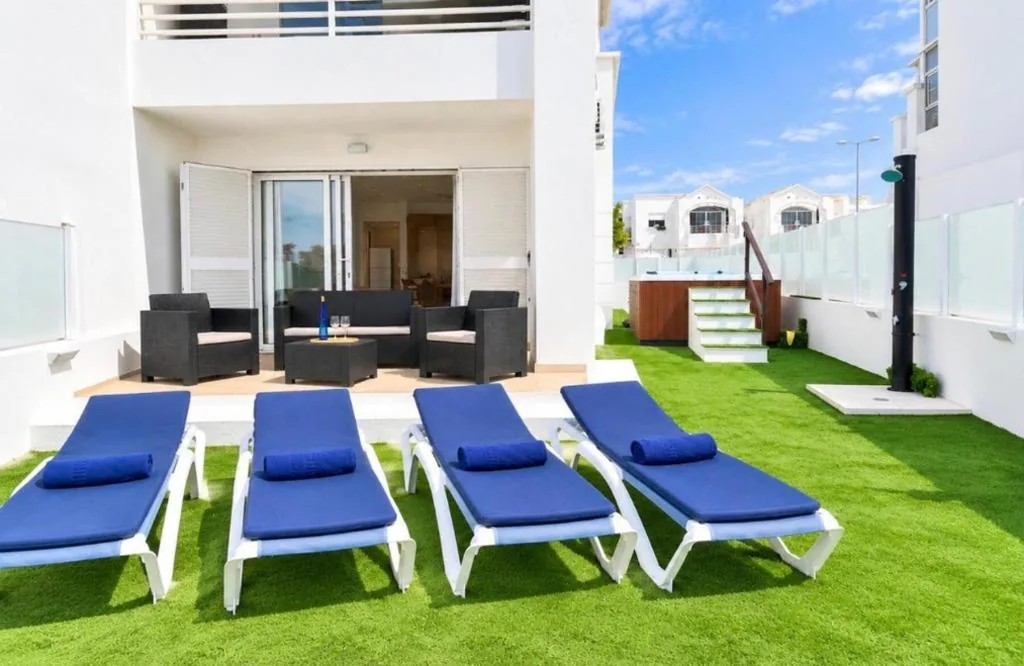 Appartamento con vista sulla piscina — Casa Caletón Blanco Pool And SPA