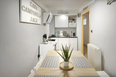 Casa Campanilla Jaca — foto 12