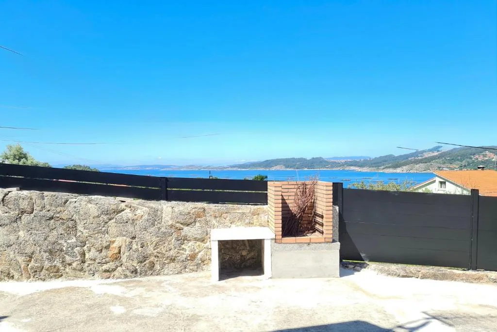 Casa CAMPELO- Playas de Pinténs - CANGAS-HIO- Ría de Aldán