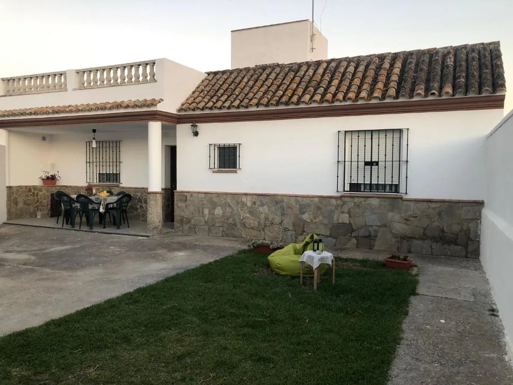 Casa de 3 dormitorios — Casa Campiña Jerezana