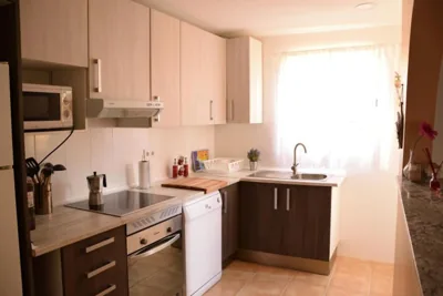 CASA CAPELLANIA-chalet con piscina junto a Madrid — Foto 5