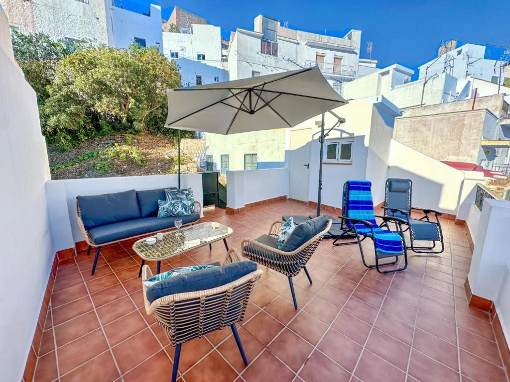 Casa con 2 camere da letto — Casa Carmen – Terraza y patio privado en Salobreña